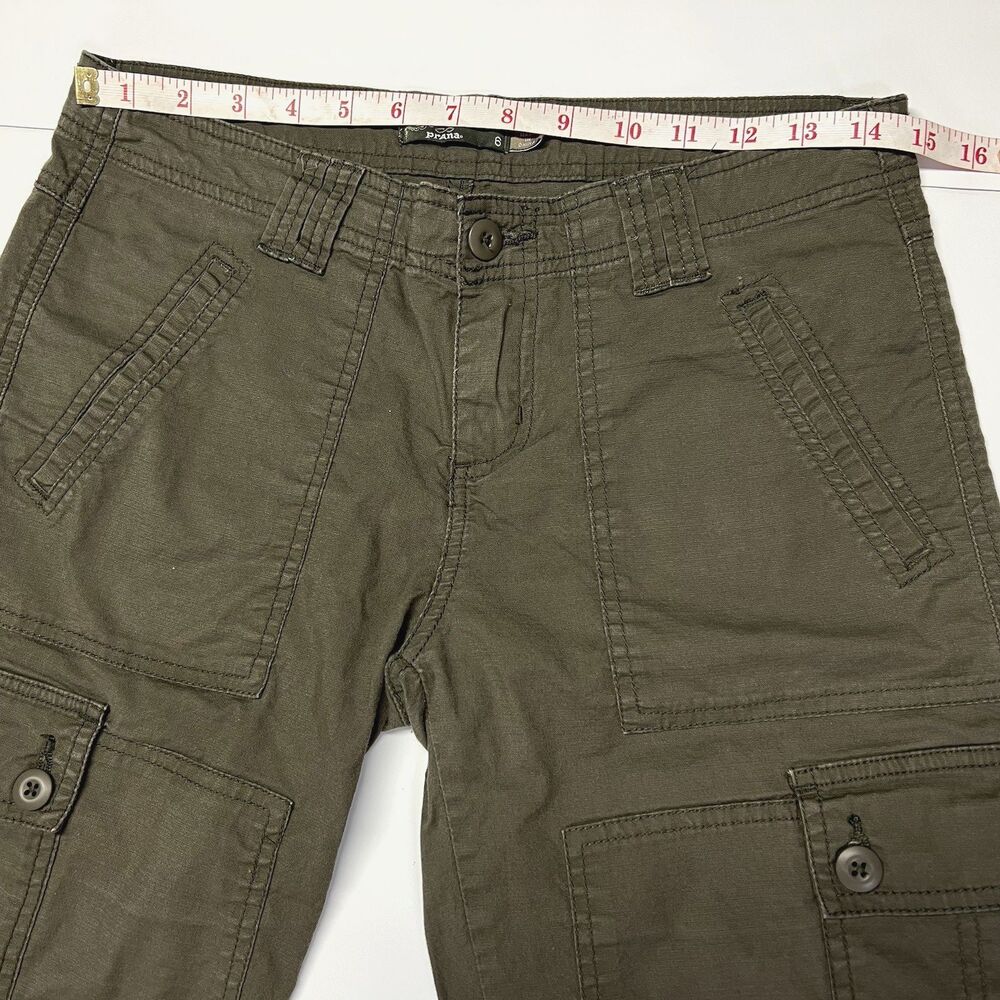 Prana Women's Low Rise Bermuda Cargo Shorts Outdoor 12.5" Inseam Size 6 Green - Picture 9 of 13